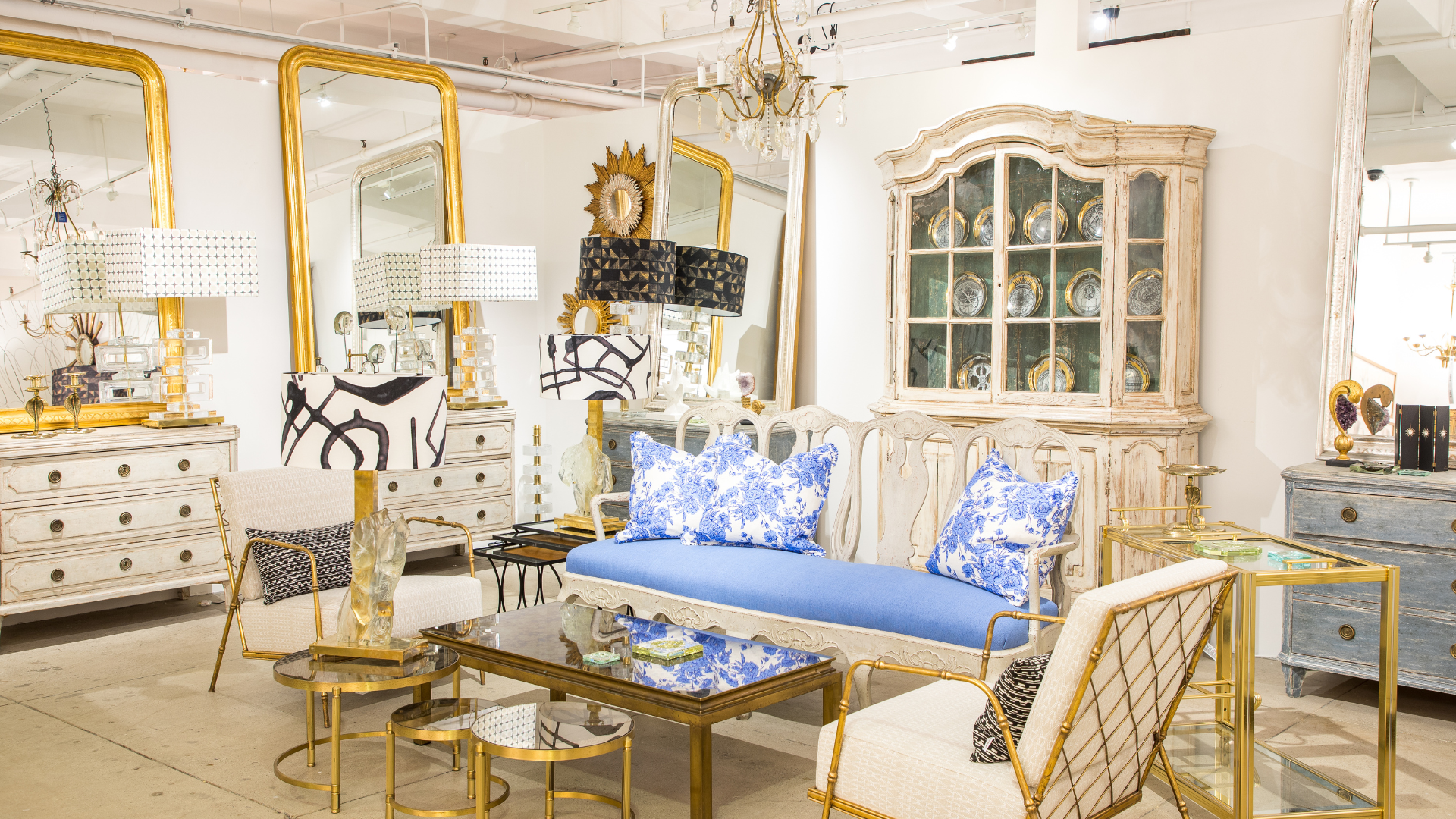ANTIQUE MIRRORS