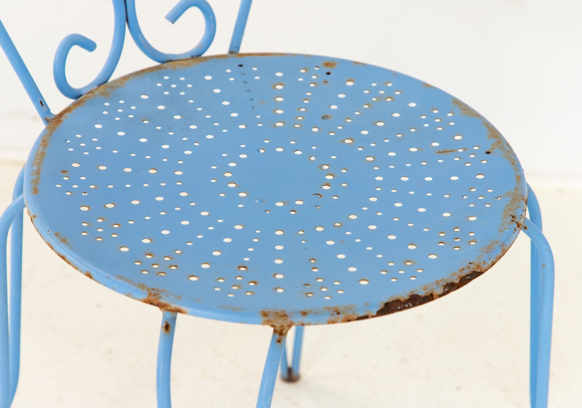 Blue Paint French Pierced Seat & Heart Garden Dining Chairs, Set of 4 Mid 20th C.
