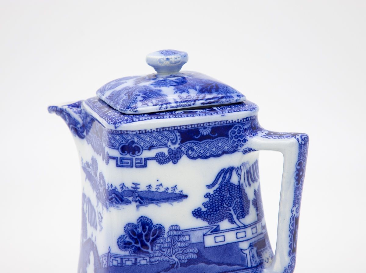 Pair Ringtons Teapots