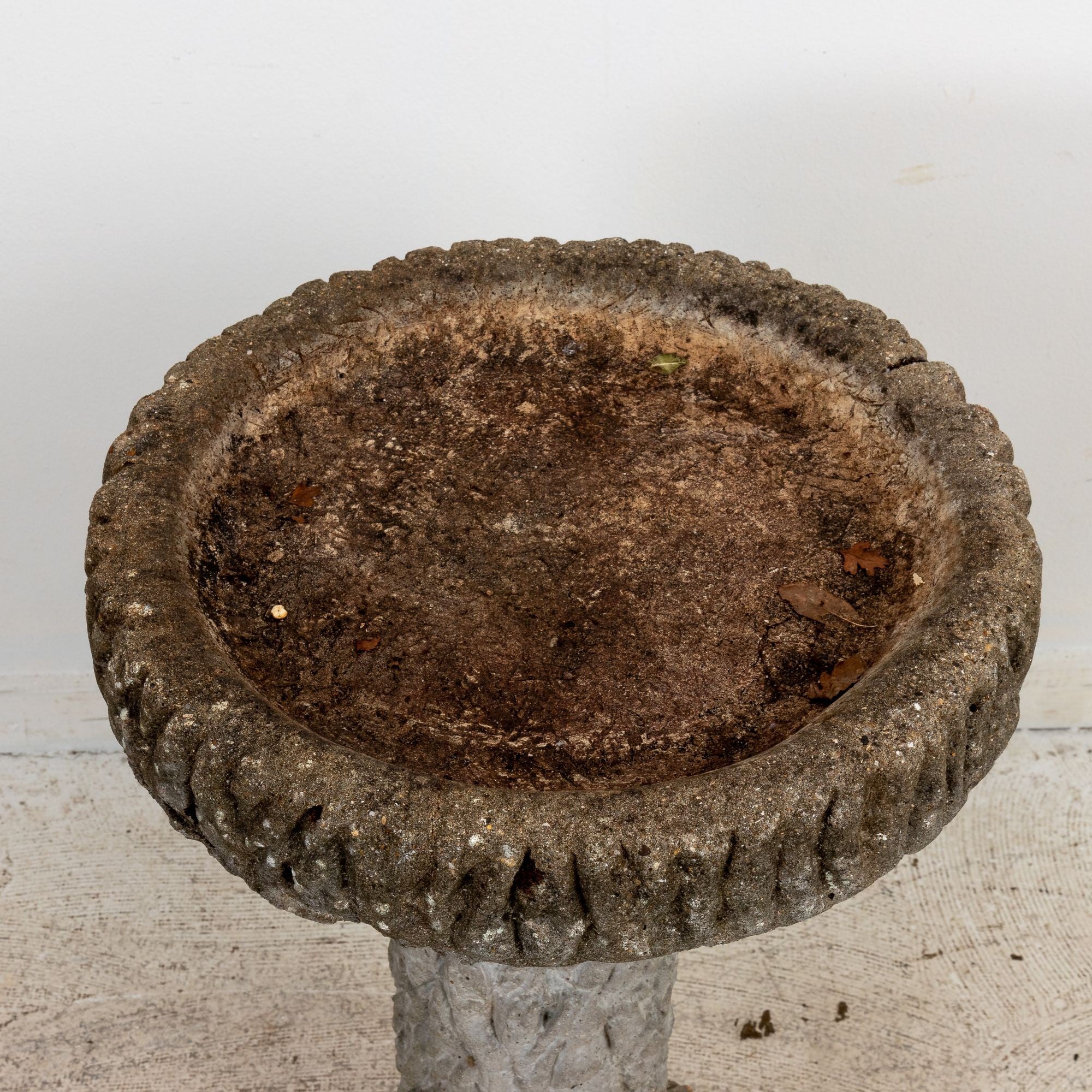 Faux Bois Bird Bath
