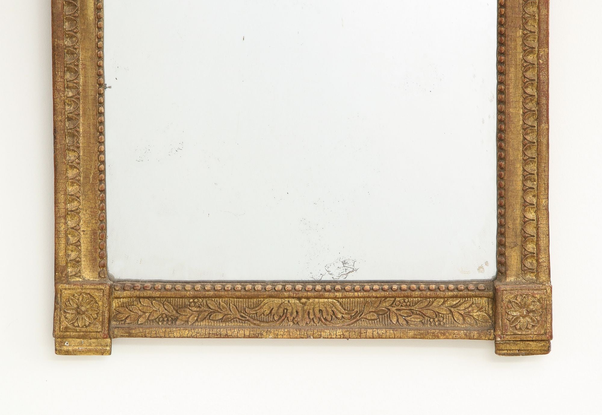 Mirror with lovebird crown