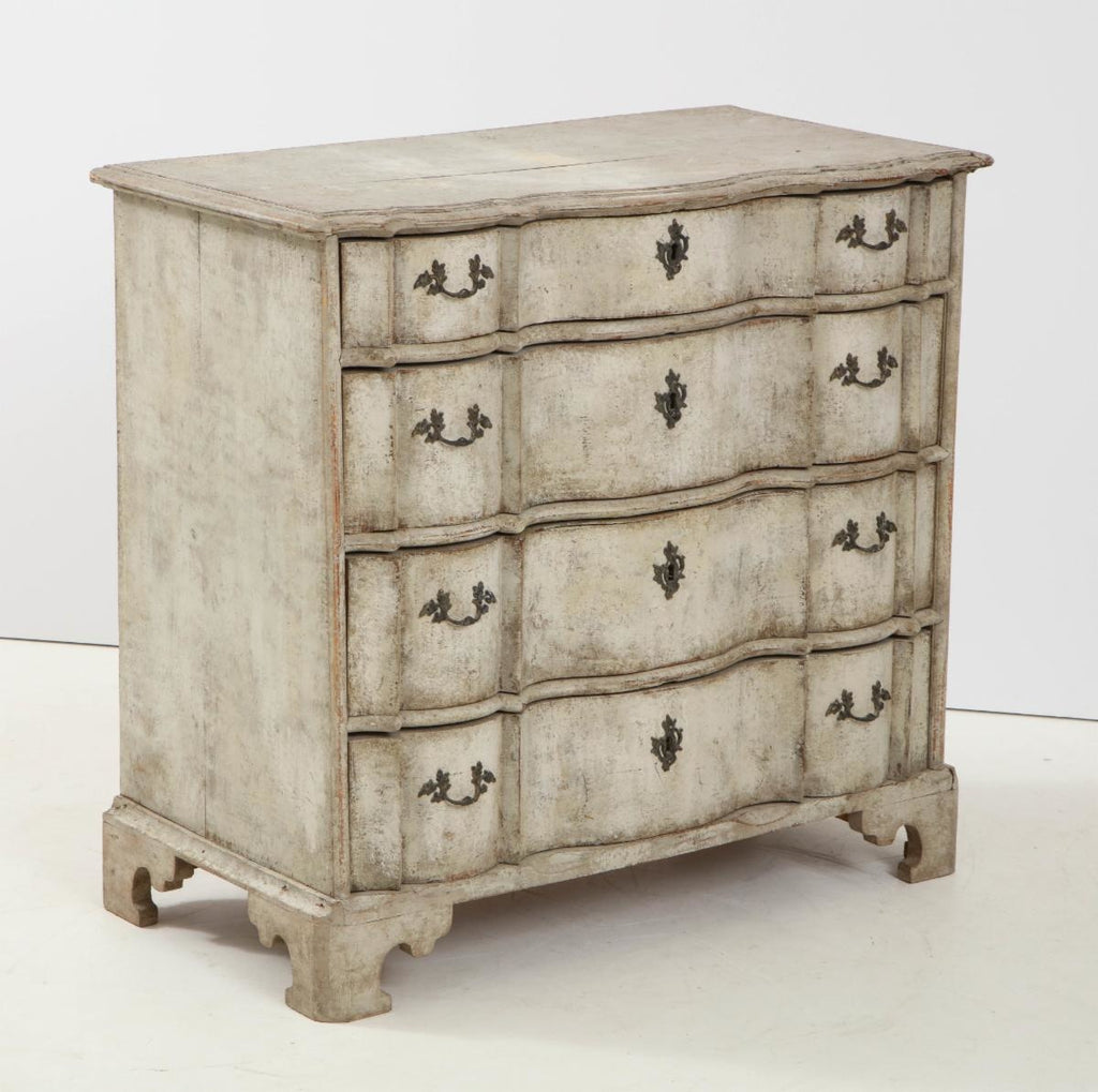 Here is what you can expect at Round Top’s spring antiques show