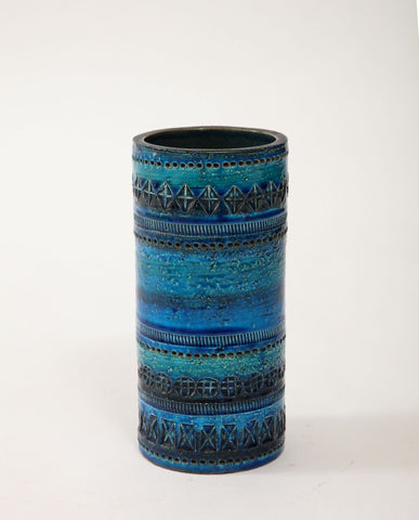 Ceramic Cylidrical Vase by Aldo Londi for Bitossi in 'Rimini blue' with incised decoration Italy. Circa 1960