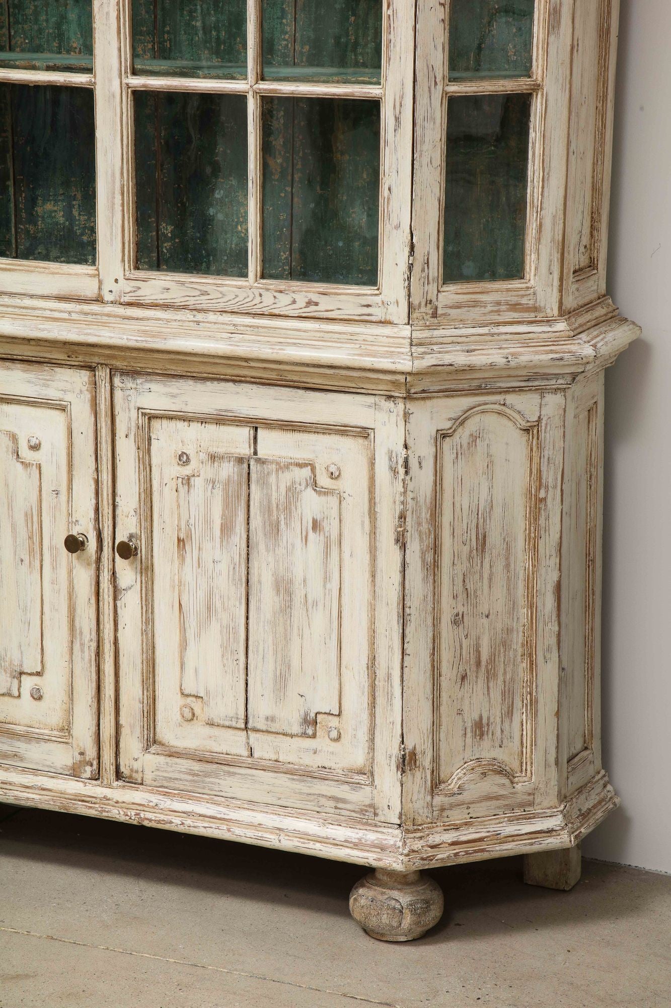 Early 19th century Swedish Vitrine White Painted Pine