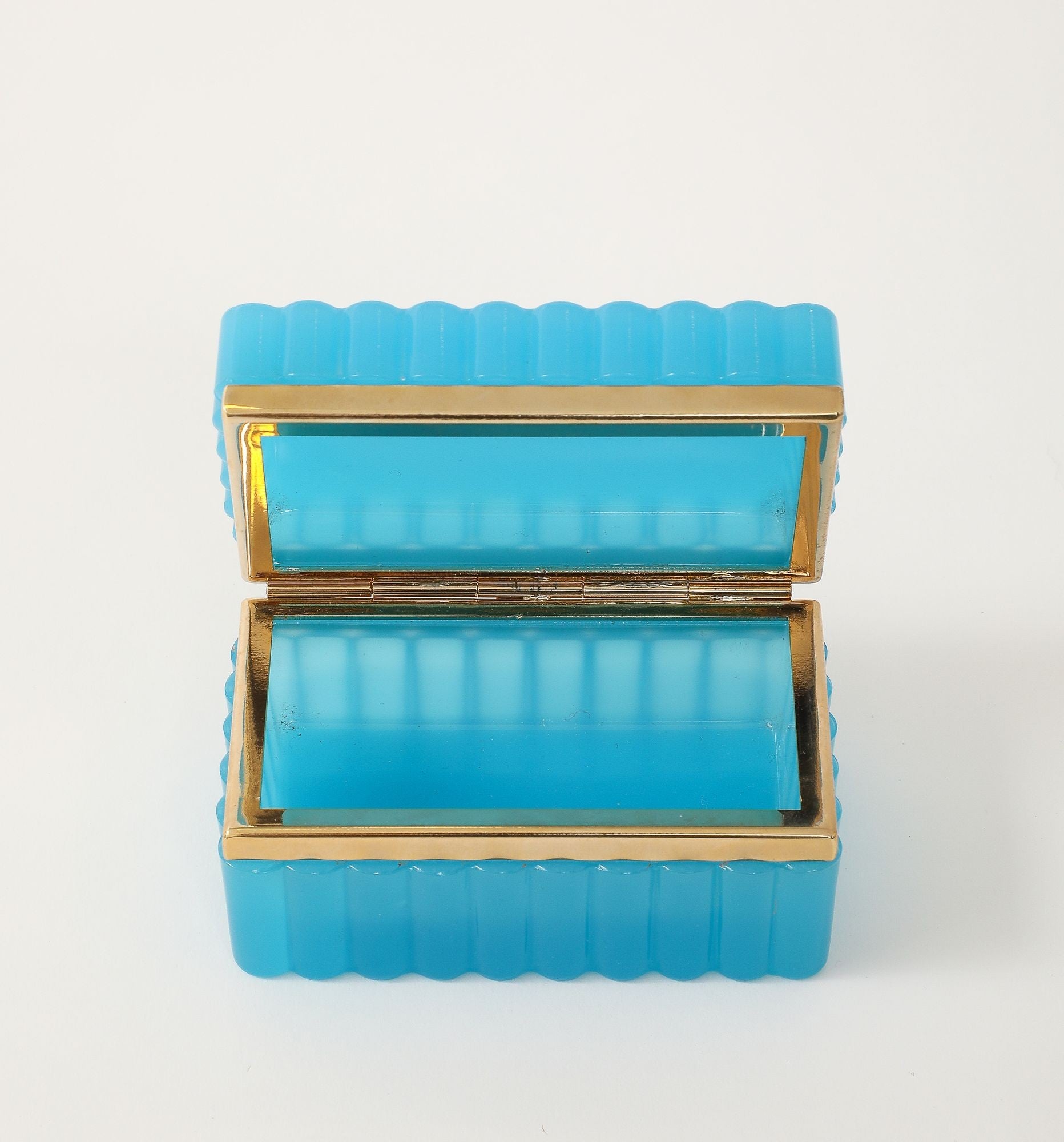 French Opaline Turquoise Scalloped Box, 1890s