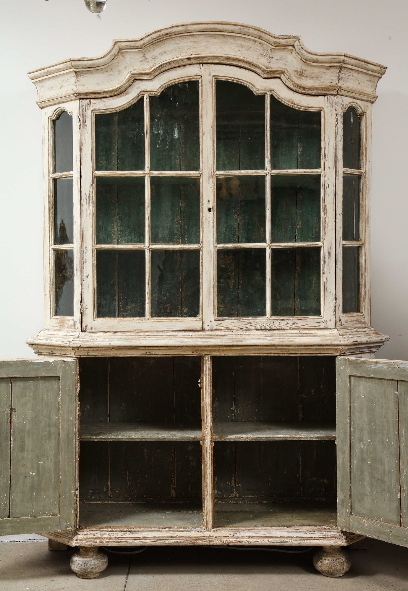 Early 19th century Swedish Vitrine White Painted Pine