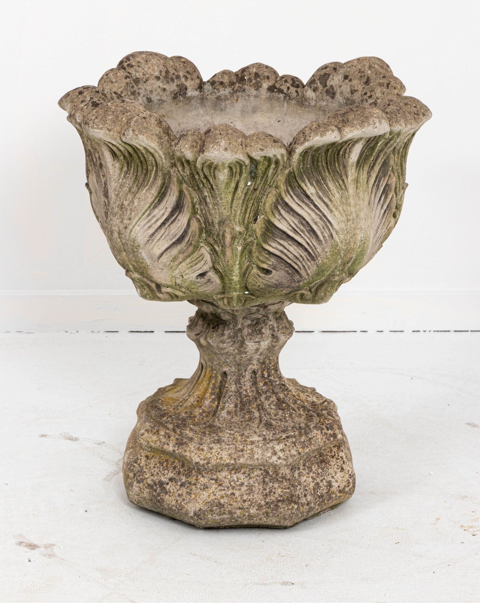 Vintage Acanthus Leaf Pedestal Planter for Garden