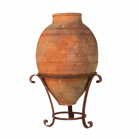 Biot Pot on Stand
