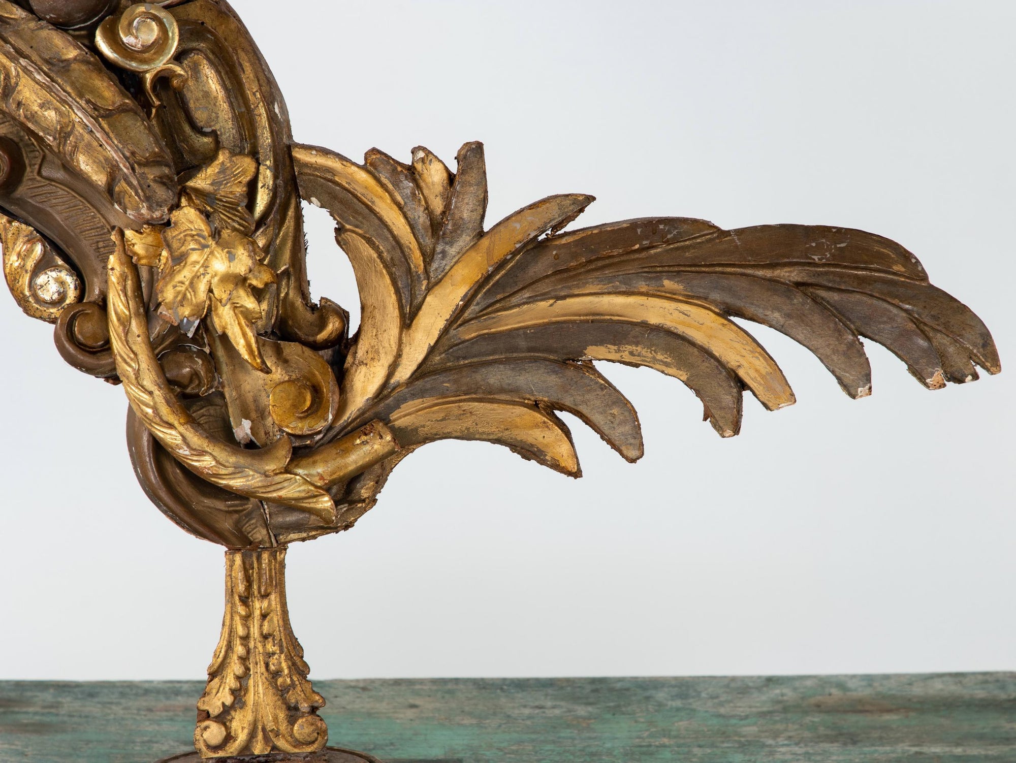 Gilded Fragment Rooster